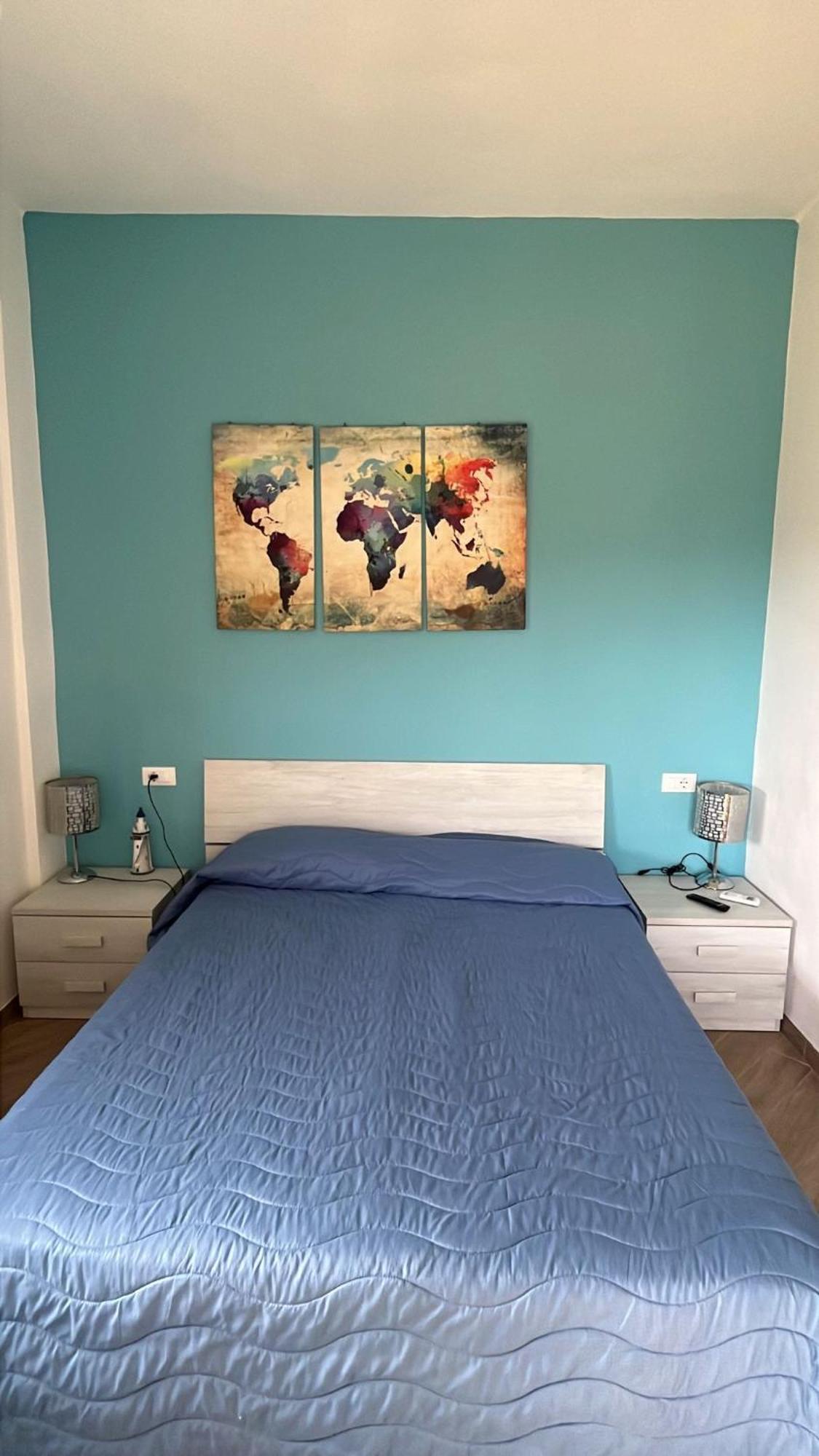 레알몬테 Al Faro B&B 외부 사진